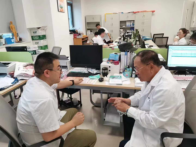 mg冰球突破豪华版(试玩)官方网站