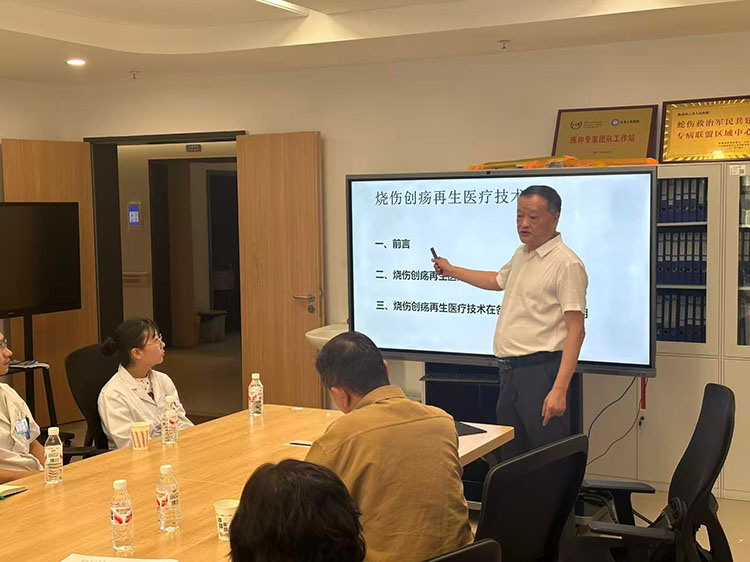 mg冰球突破豪华版(试玩)官方网站